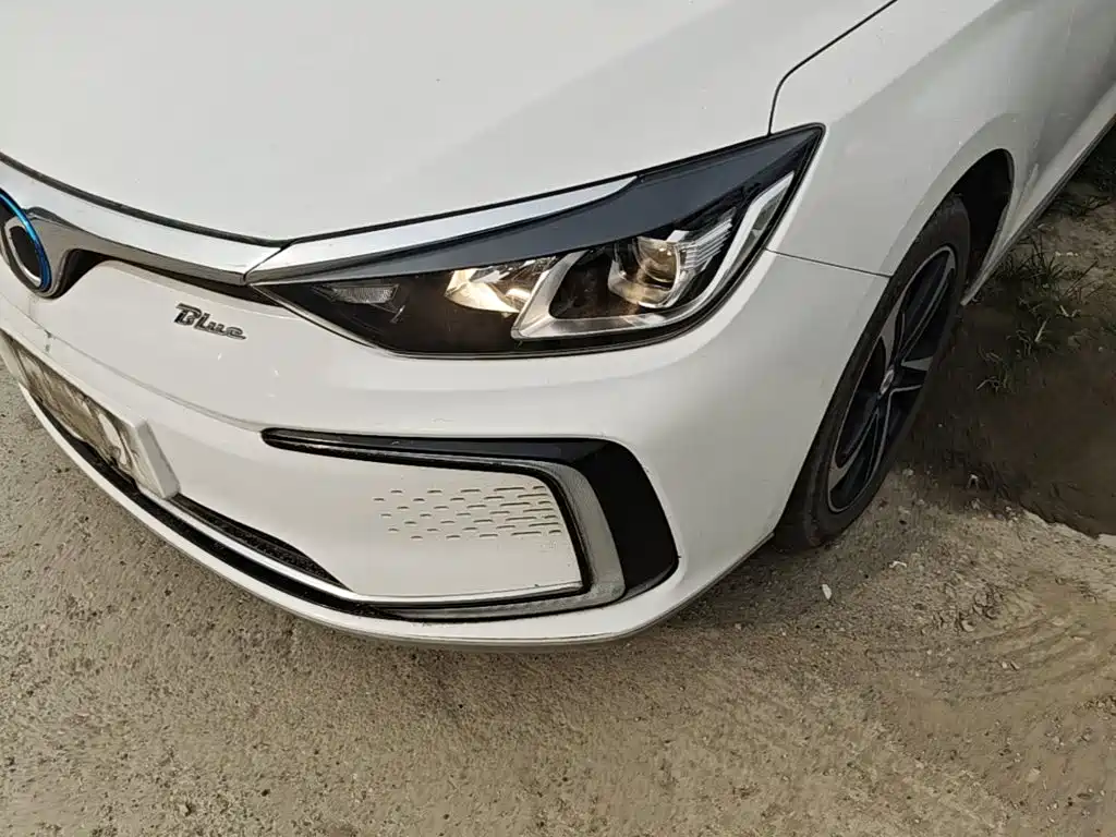BAIC EU5 — миниатюра 24