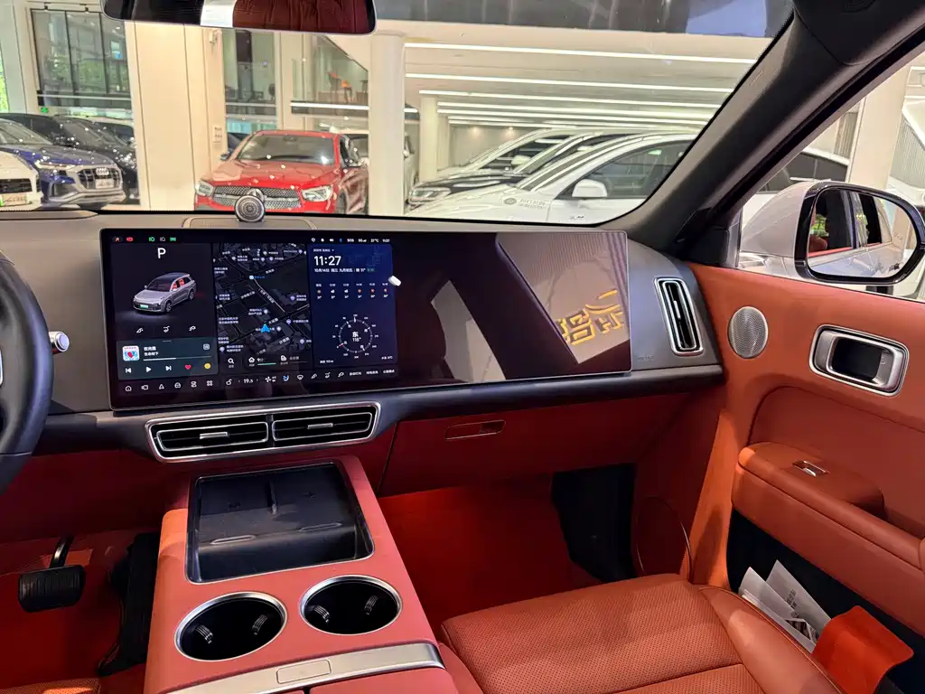 Li Auto Li L8 — миниатюра 17