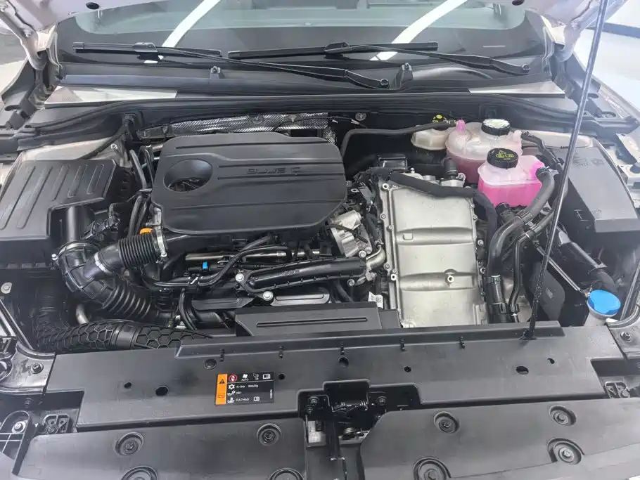 Roewe M7 DMH — миниатюра 10
