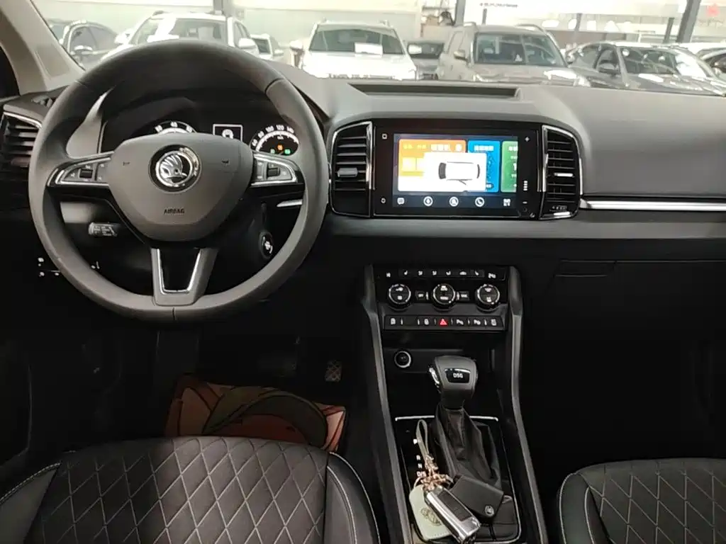 Skoda Karoq — миниатюра 10
