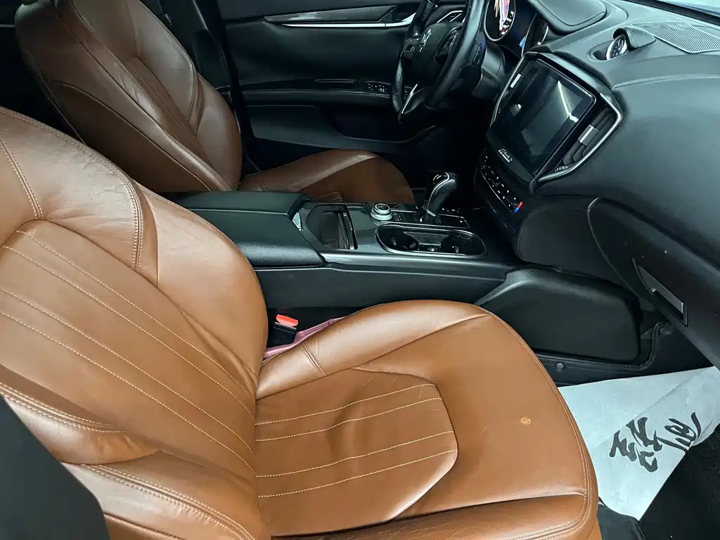 Maserati Ghibli — миниатюра 4