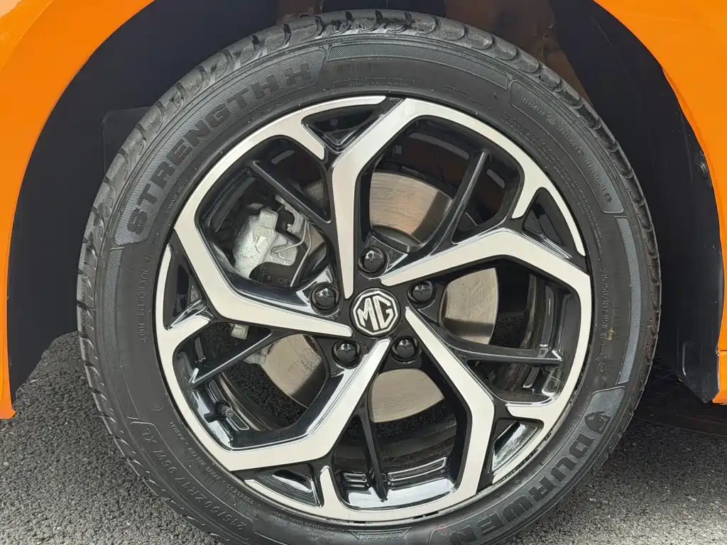 MG MG5 — миниатюра 21