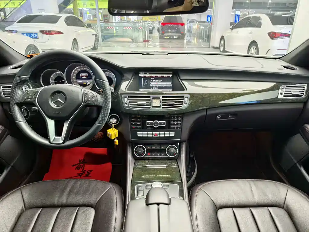 Mercedes-Benz CLS 2012 CLS 300 CGI