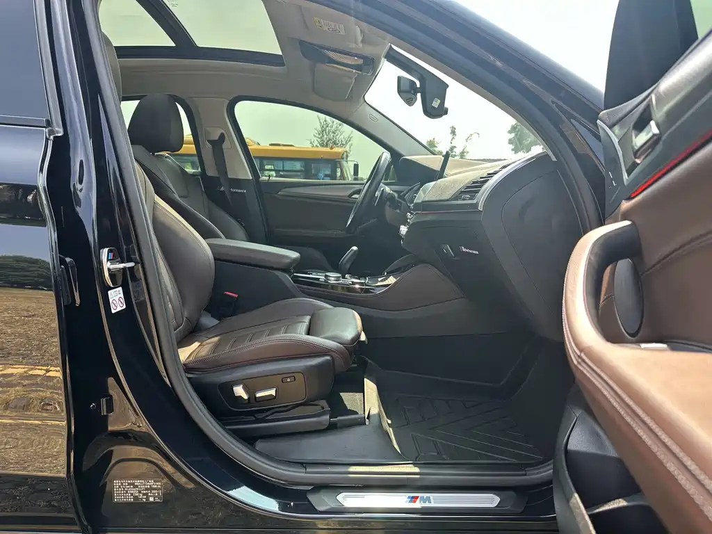 BMW X4 — миниатюра 14