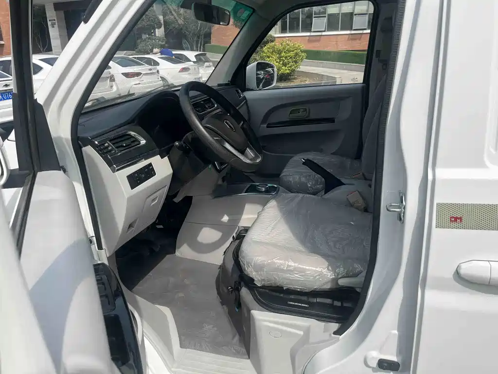 Jinbei Hiace EV — миниатюра 17