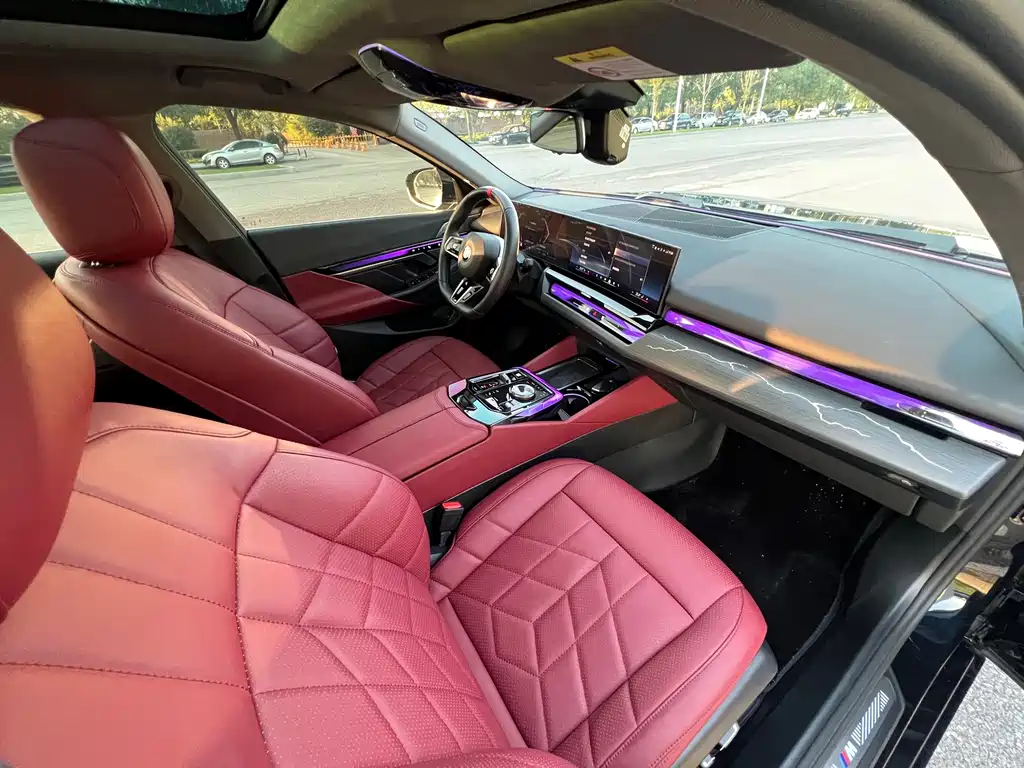 BMW 5 Series — миниатюра 14