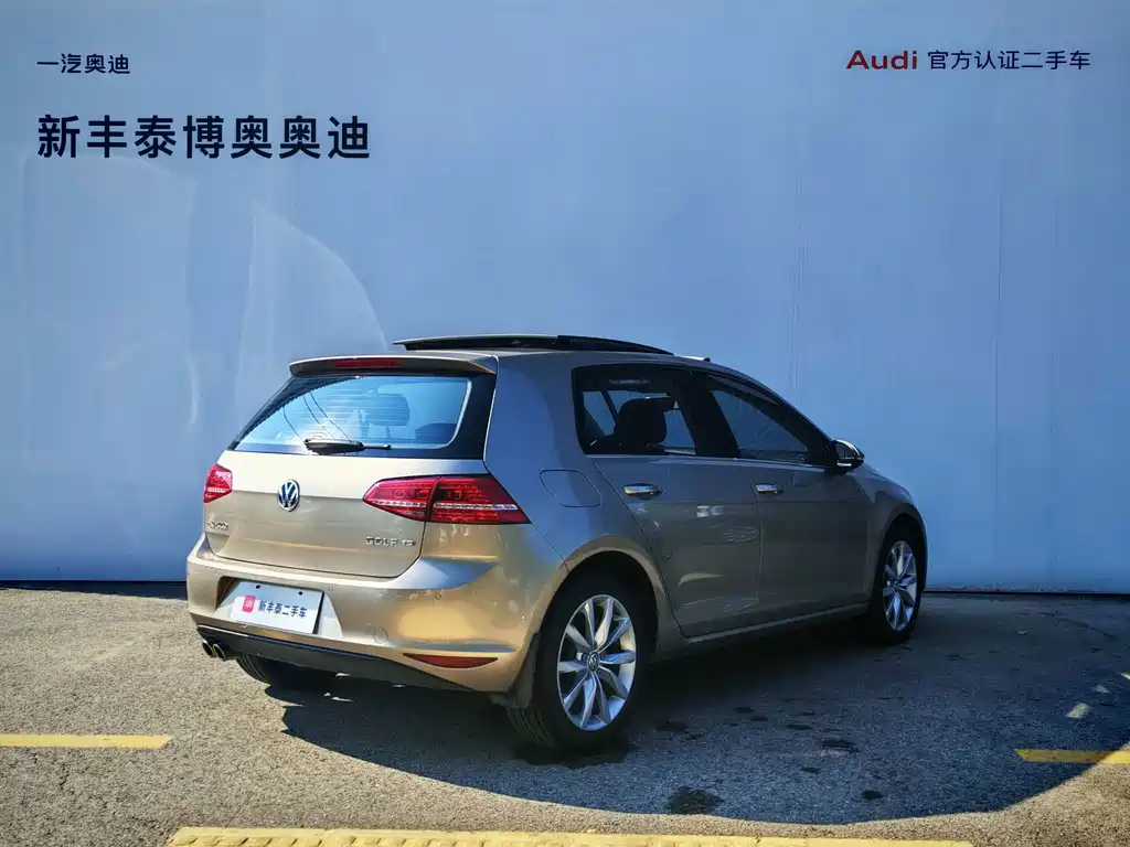 Volkswagen Golf — миниатюра 6
