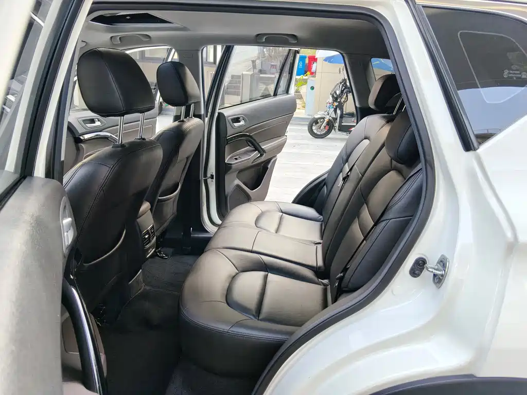 GAC Group GAC NE PHEV — миниатюра 13