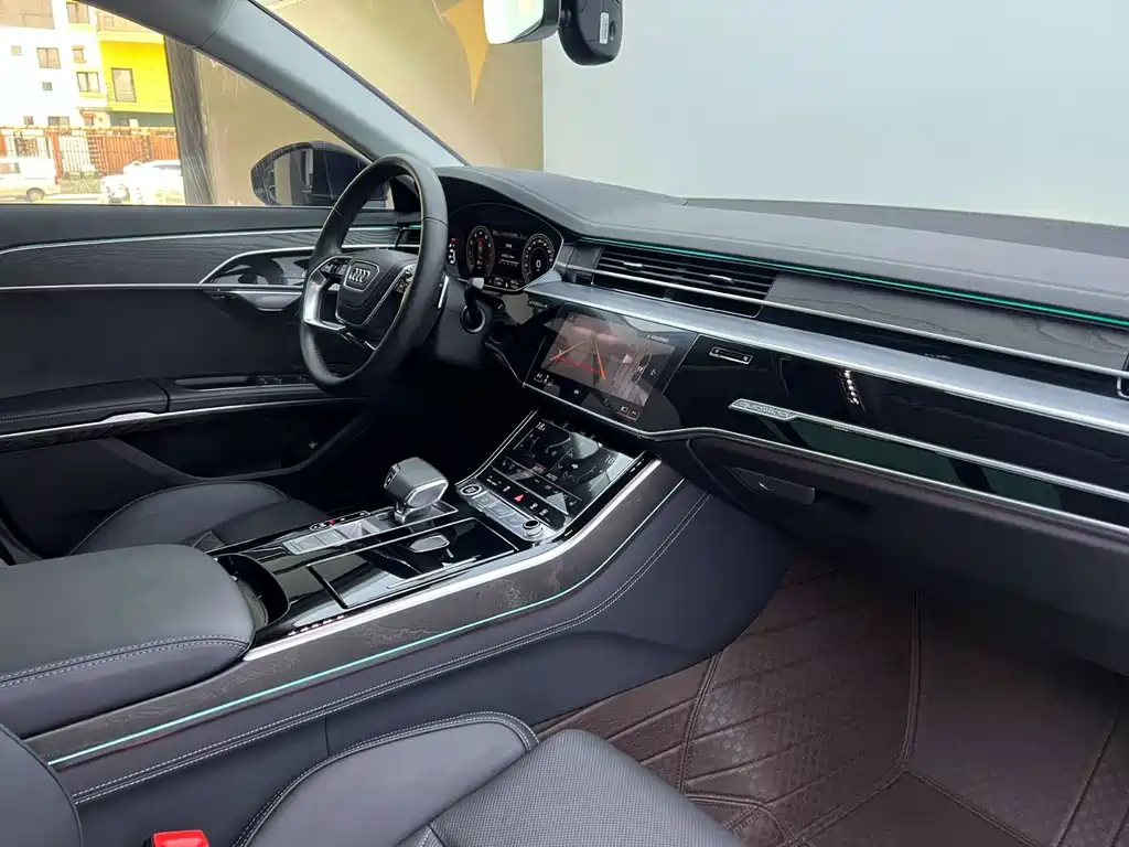 Audi A8 — миниатюра 12