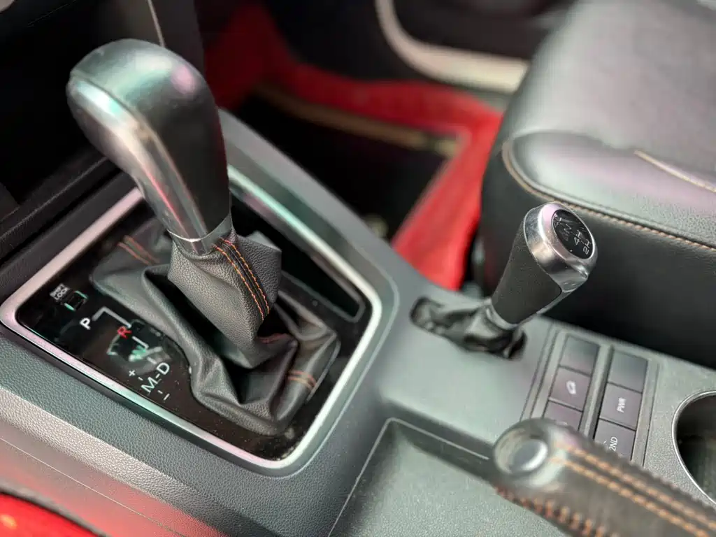 BAIC BJ40 2016 40L 2.3T AT Premium