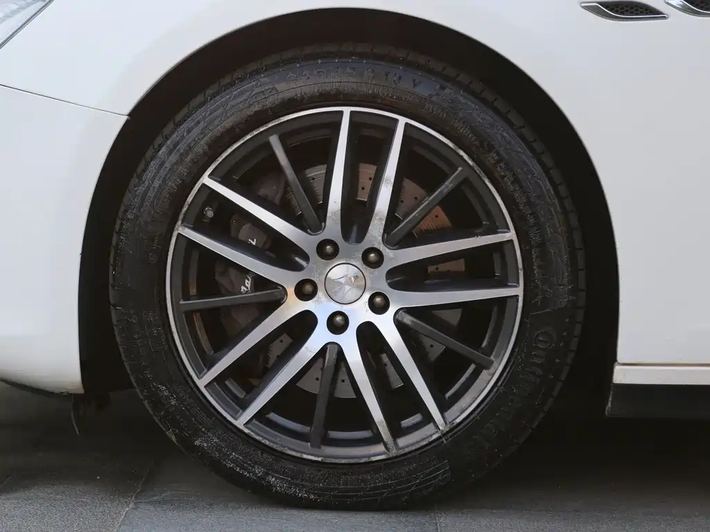 Maserati Ghibli — миниатюра 4