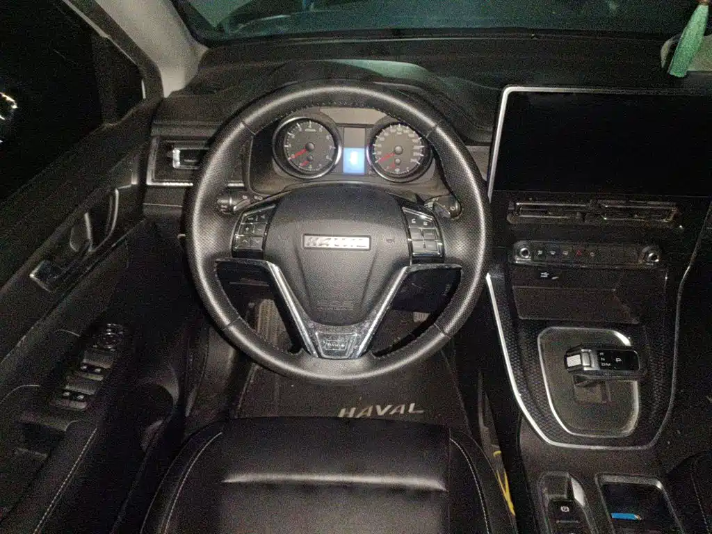 Haval M6 — миниатюра 6