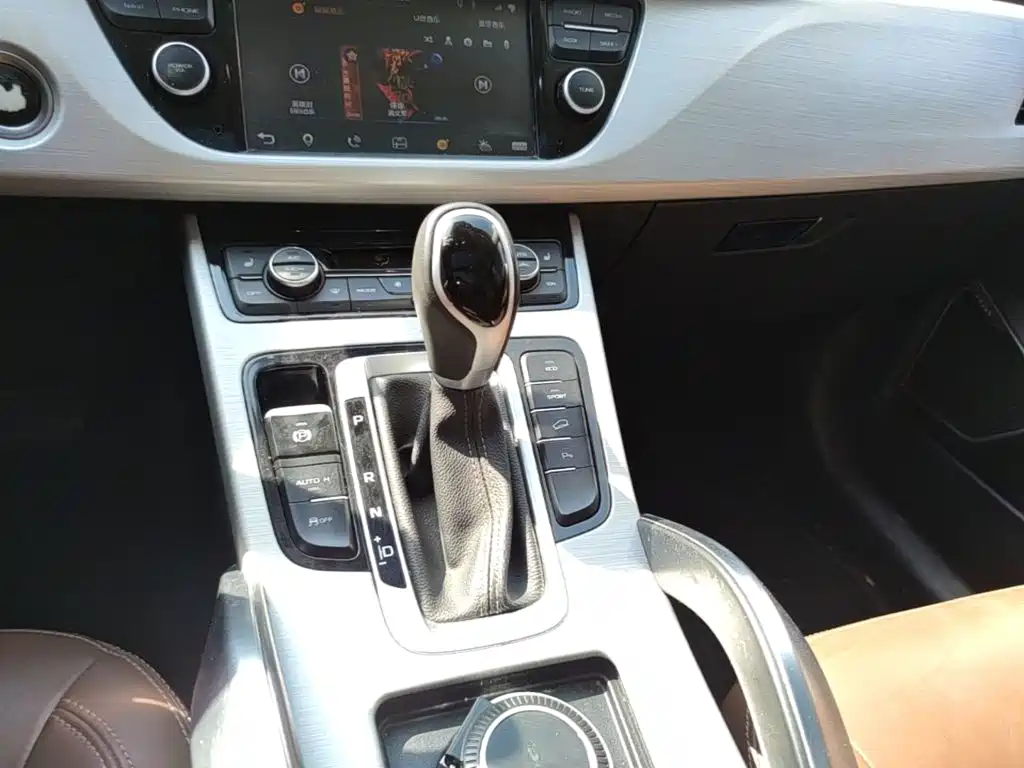 Geely Boyue — миниатюра 14