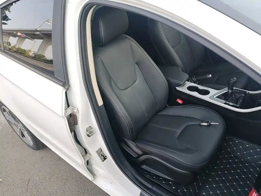 Chery Arrizo 5 — миниатюра 25
