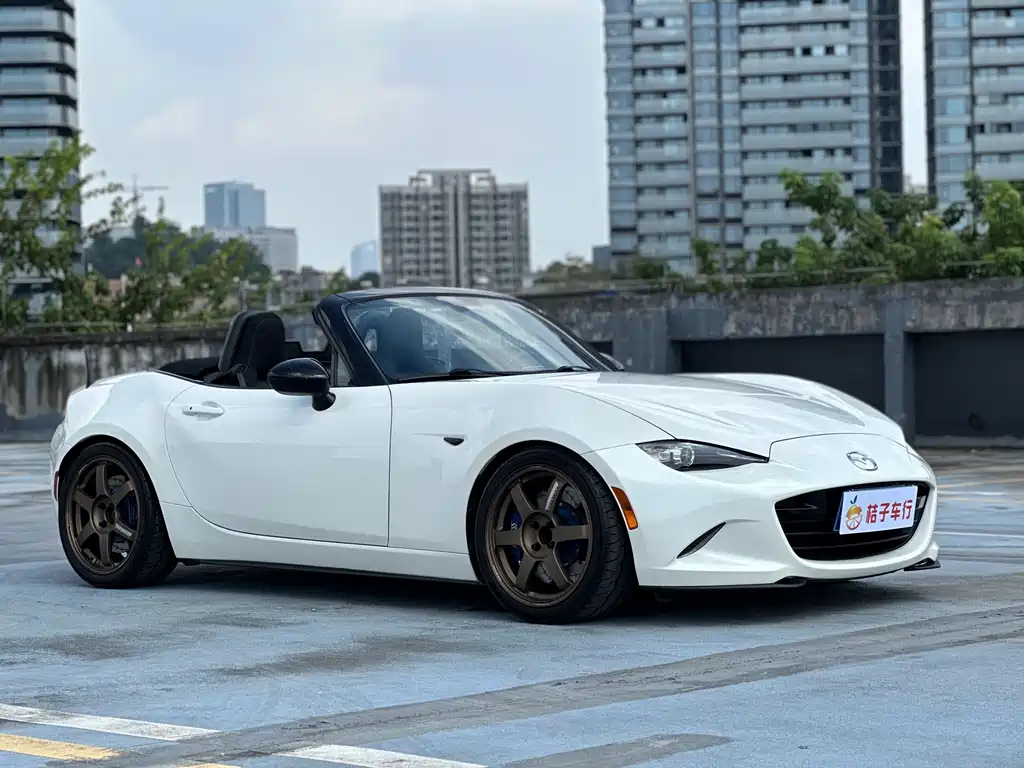 Mazda MX-5 — миниатюра 9