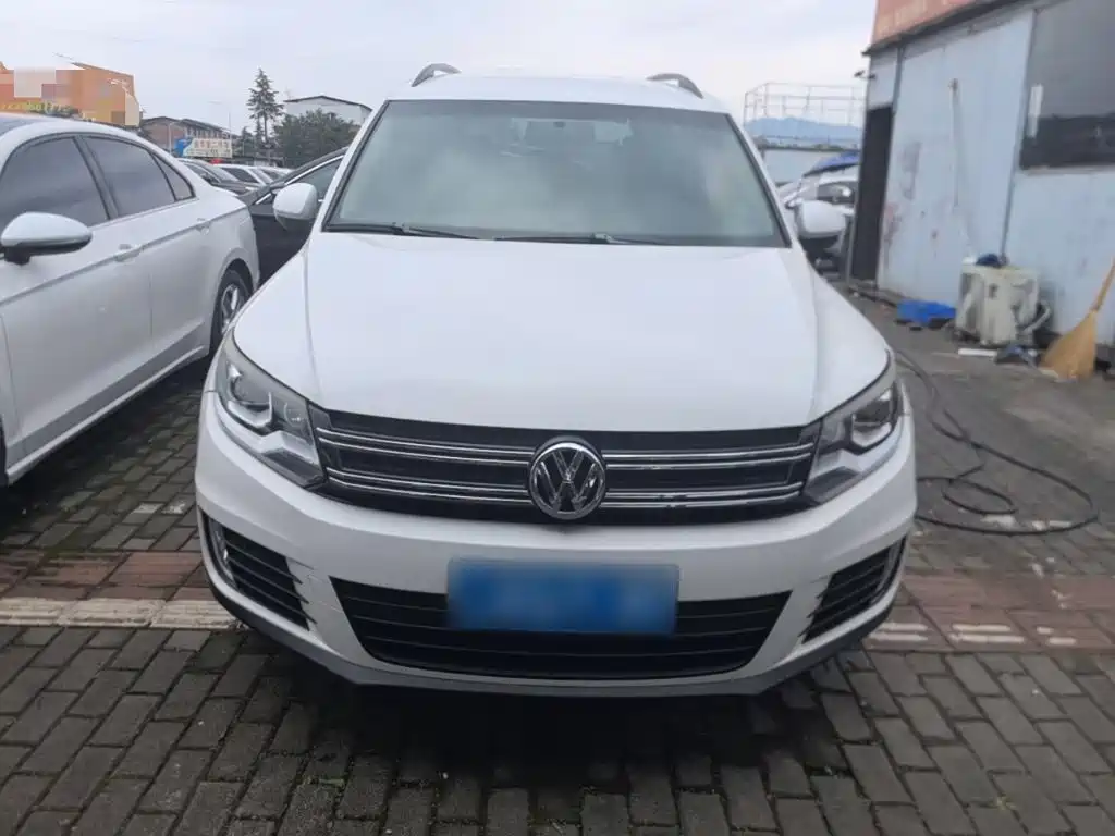 Volkswagen Tiguan — миниатюра 3