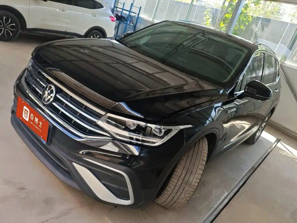 Volkswagen Tiguan L 2023