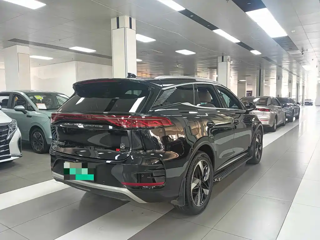 BYD Tang DM - фото 10