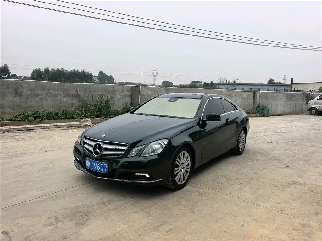 Mercedes-Benz E-Class (Import) 2011