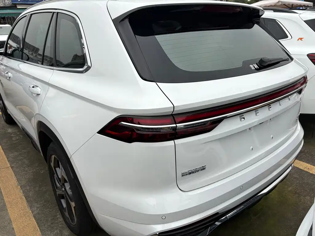 Geely Xingyue L — миниатюра 7