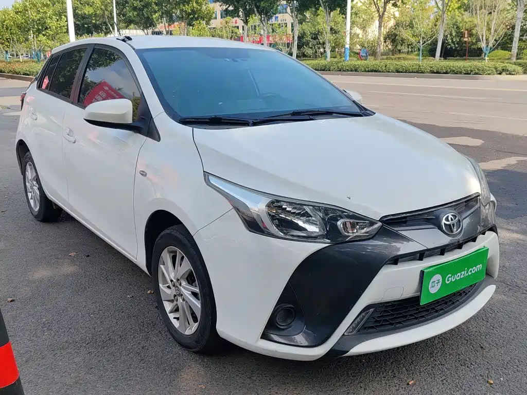 Toyota Yaris L — миниатюра 4