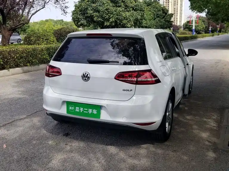 Volkswagen Golf — миниатюра 7