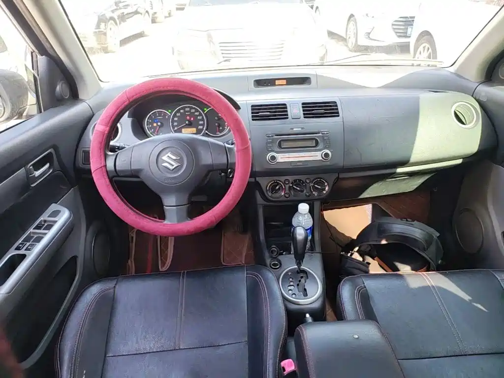 Suzuki Swift — миниатюра 10