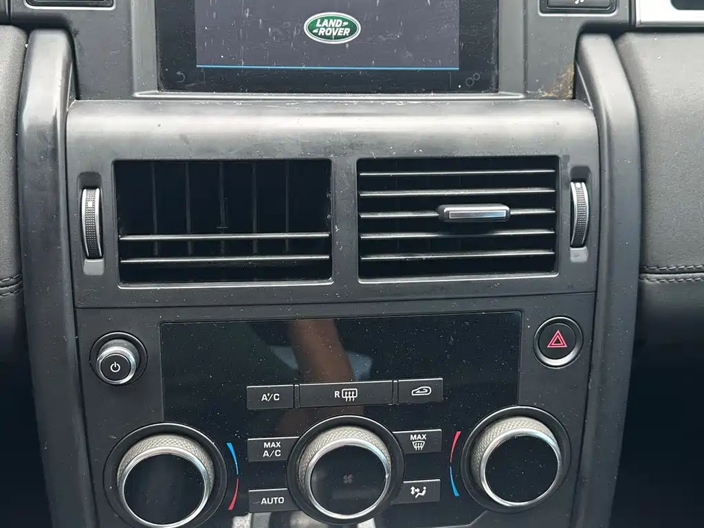 Land Rover Discovery Sport — миниатюра 13