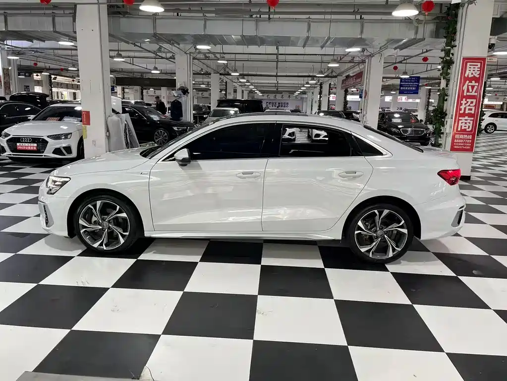 Audi A3 — миниатюра 10