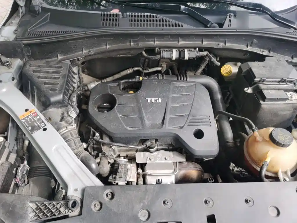 Roewe RX5 — миниатюра 16