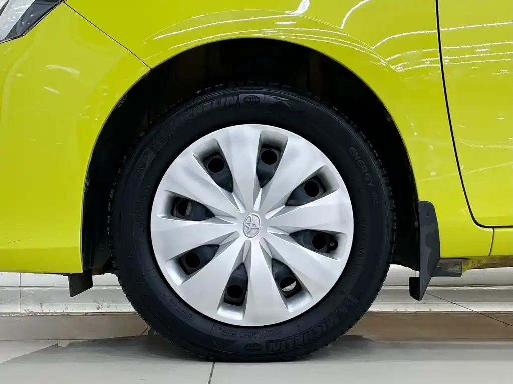 Toyota Yaris L — миниатюра 12