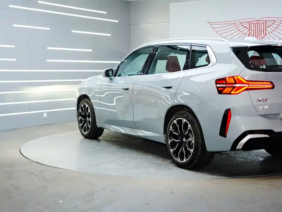 BMW X3 2025 xDrive30L Premium M Sport