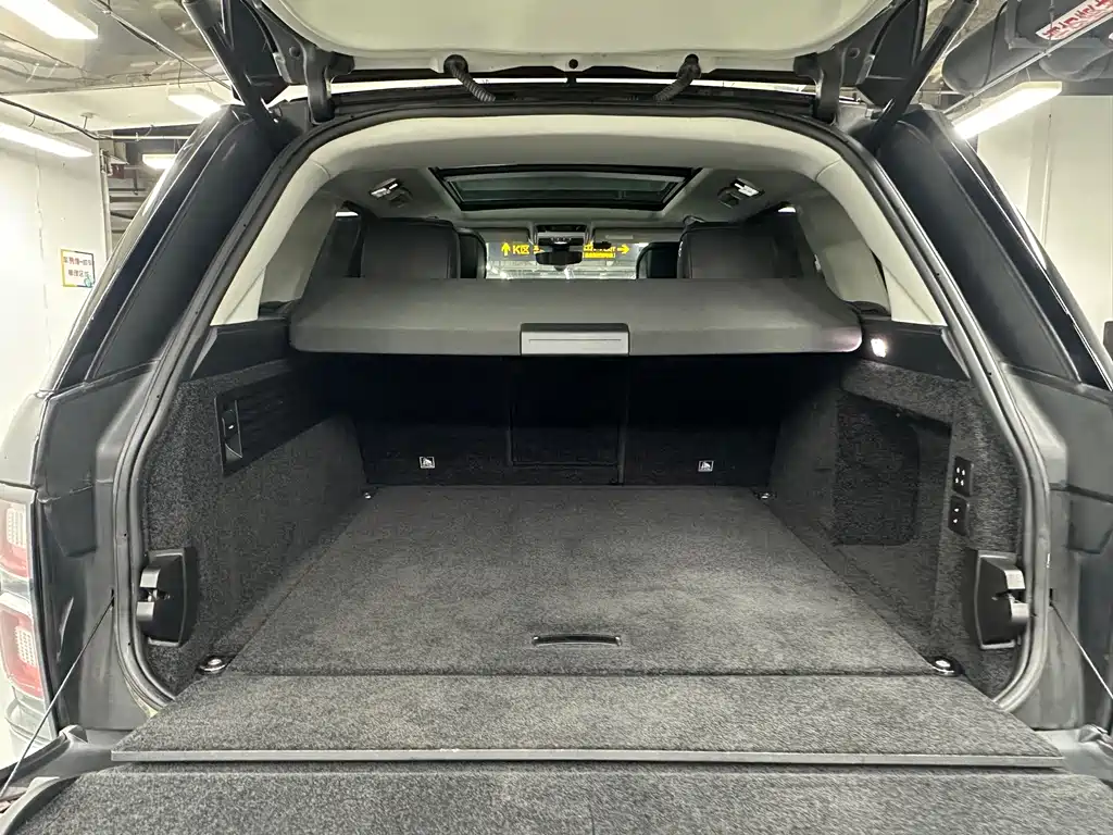 Land Rover Range Rover — миниатюра 15