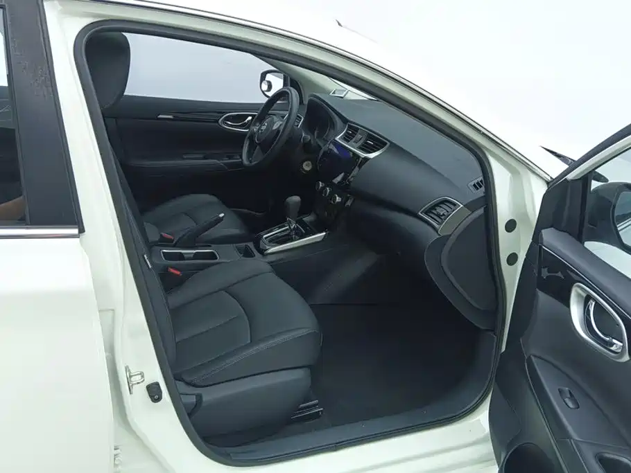 Nissan Sylphy — миниатюра 8