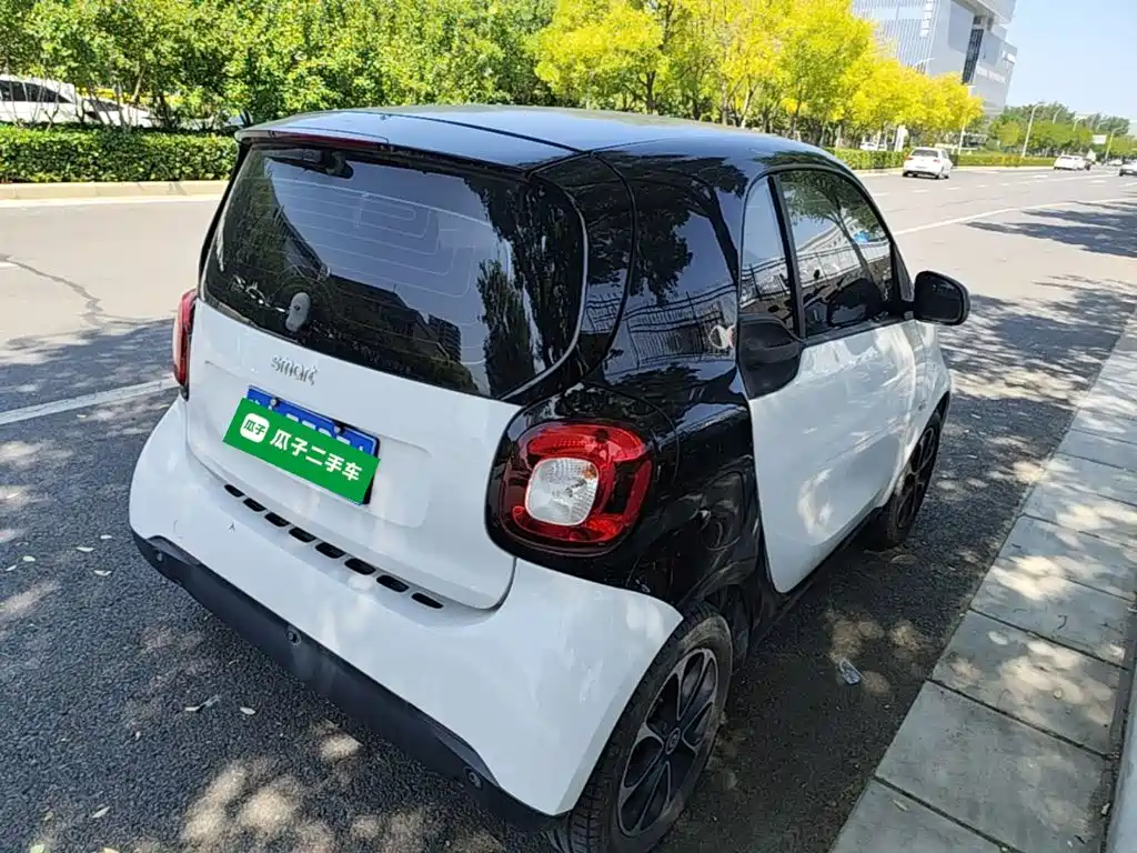 smart Smart Fortwo — миниатюра 7