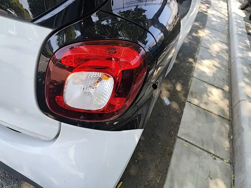smart Smart Fortwo — миниатюра 8