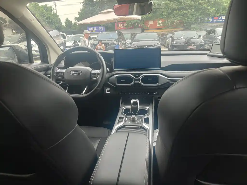 Geely Haoyue — миниатюра 9