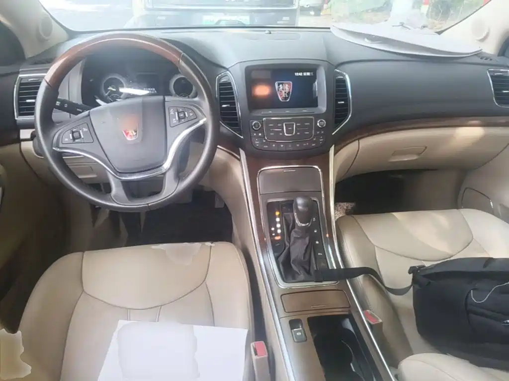 Roewe 950 — миниатюра 10