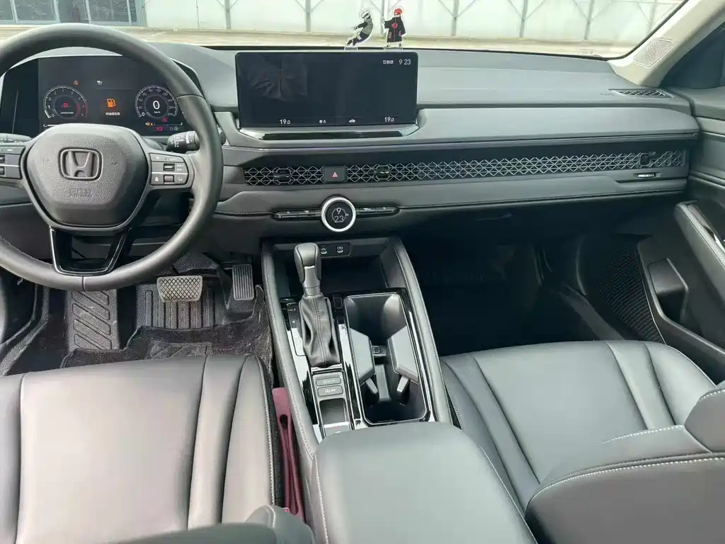 Honda Accord 2025 Sport 260TURBO Luxury