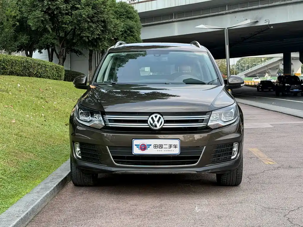 Volkswagen Tiguan — миниатюра 2