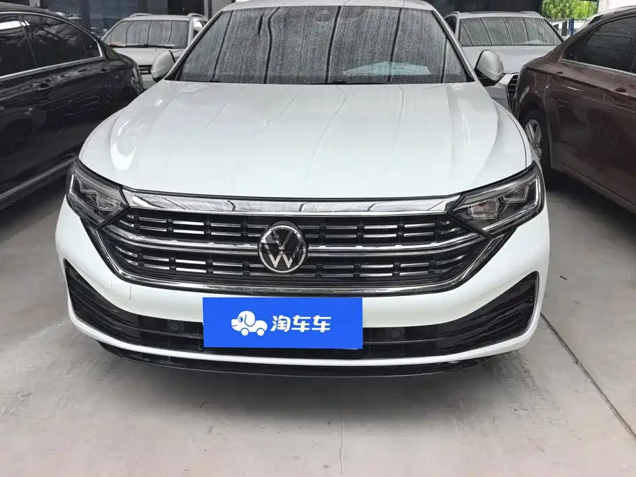 Volkswagen Sagitar — миниатюра 2