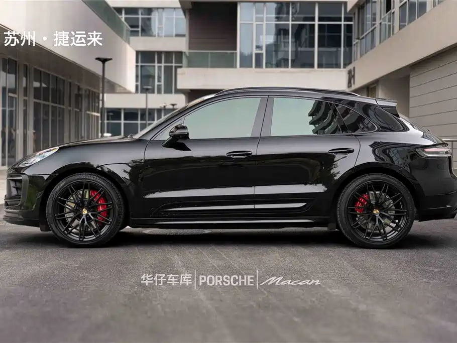 Porsche Macan — миниатюра 3