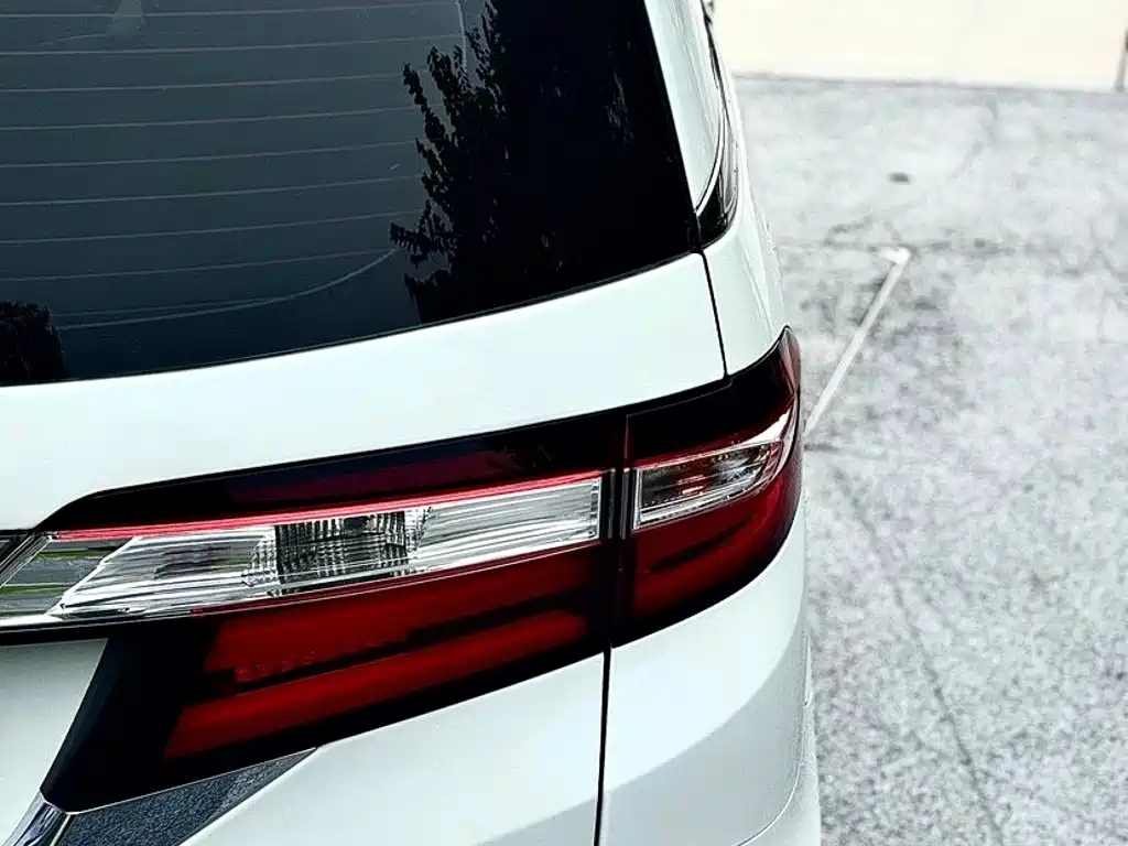 Honda Odyssey — миниатюра 9