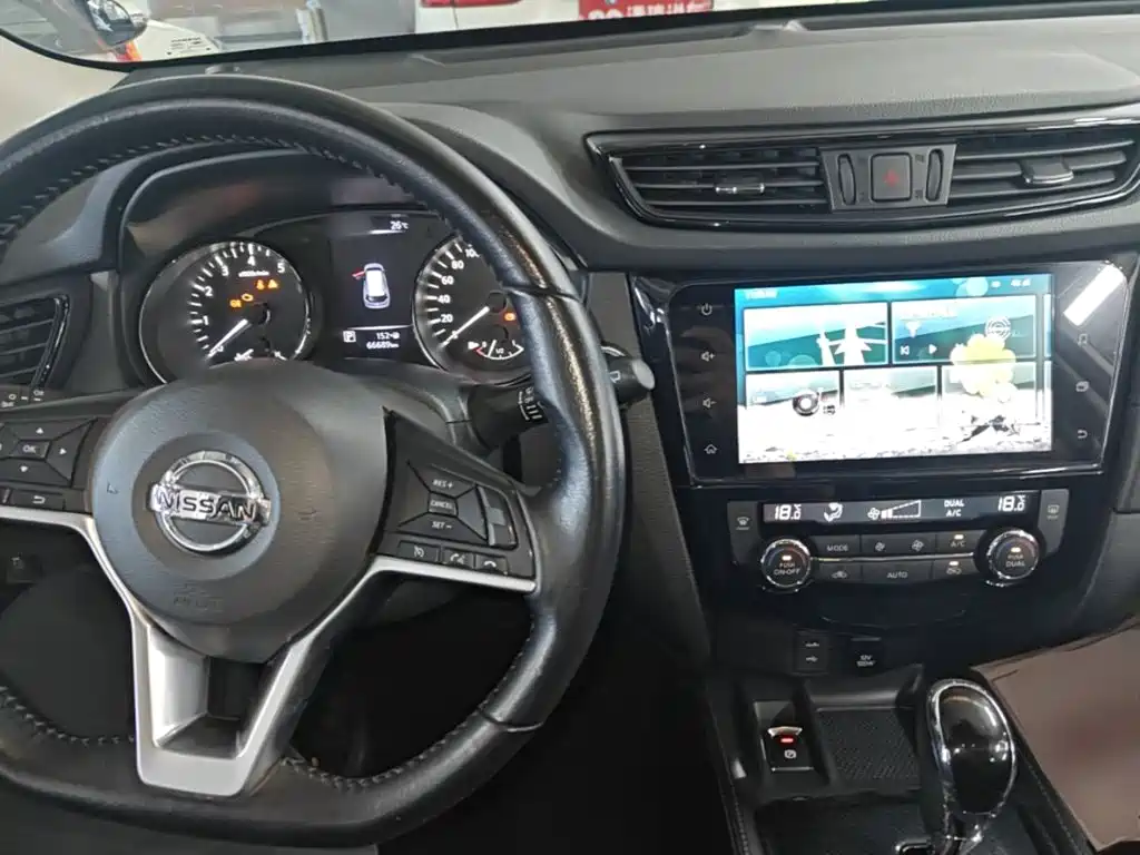 Nissan X-Trail — миниатюра 10
