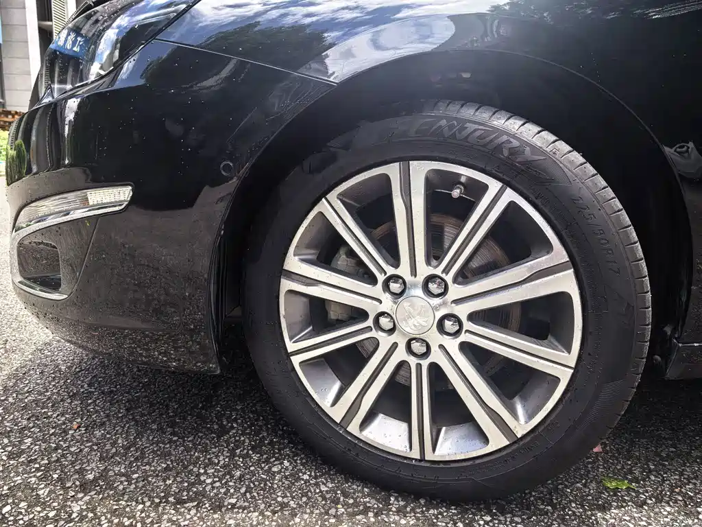 Peugeot 408 — миниатюра 5