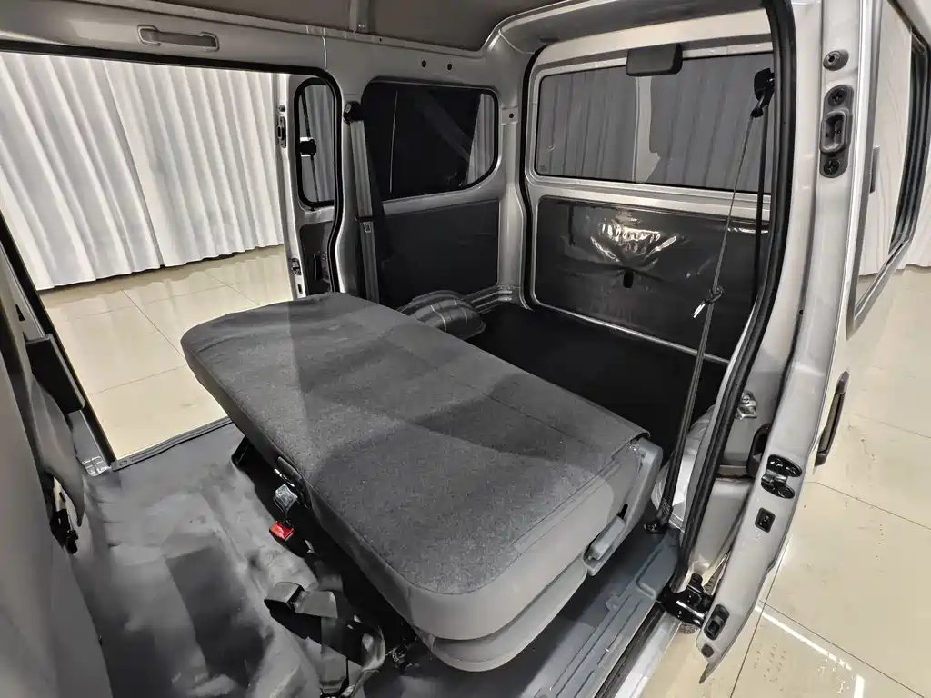 Wuling Zhiguang — миниатюра 12