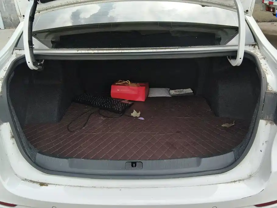Buick Excelle — миниатюра 4