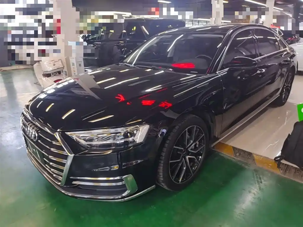 Audi A8 2021