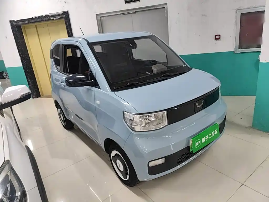 Wuling MINIEV — миниатюра 4