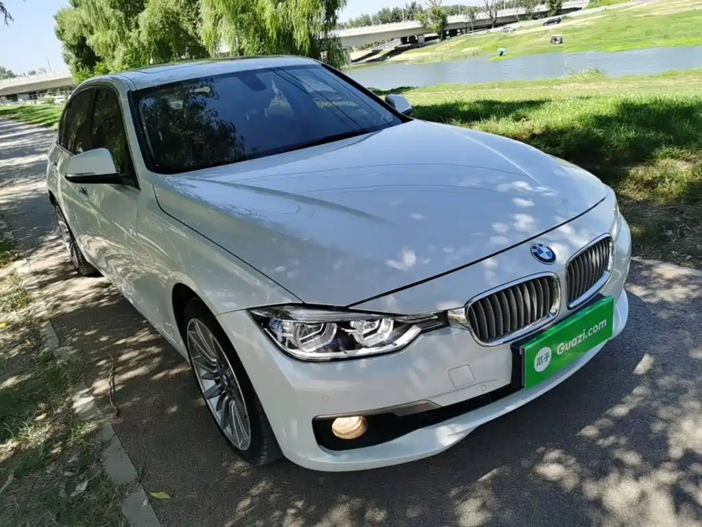 BMW 3 Series — миниатюра 4